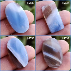 Blauwe opaal cabochon losse edelsteen, geweldige blauwe opaal cabochon voor het maken van hangers, designer cabochon, blauwe opaal, handgepolijste peervorm
