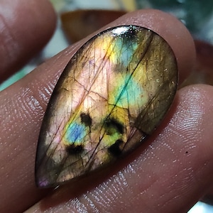 Cabochon di labradorite viola fuoco naturale, pietra preziosa di labradorite, labradorite naturale al 100%, pietra di labradorite sfusa, cabochon all'ingrosso