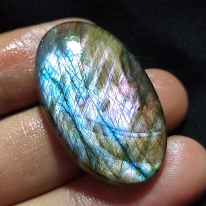 Cabochon di labradorite viola fuoco multiplo, labradorite ovale, labradorite viola, cristallo curativo, pietra preziosa di labradorite, labradorite per gioielli