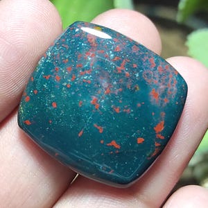 Cabochon di eliotropio naturale, ciondolo cabochon di eliotropio, pietra preziosa di eliotropio a forma di cuscino, eliotropio sfuso, prezzo all'ingrosso per gioielli