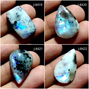 Cabochon di pietra di luna arcobaleno naturale, pietra di luna arcobaleno appariscente, pietra di luna di forme miste, pietra di luna sciolta, cabochon arcobaleno bianco sciolti lisci e lucidati