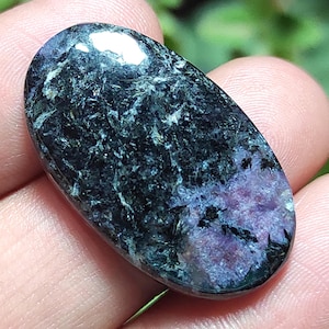 Natürliche Charoite Cabochon, lila Charoite lose Stein, ovale Edelstein, beidseitig poliert Anhänger Stein, Charoite Edelstein für Schmuck