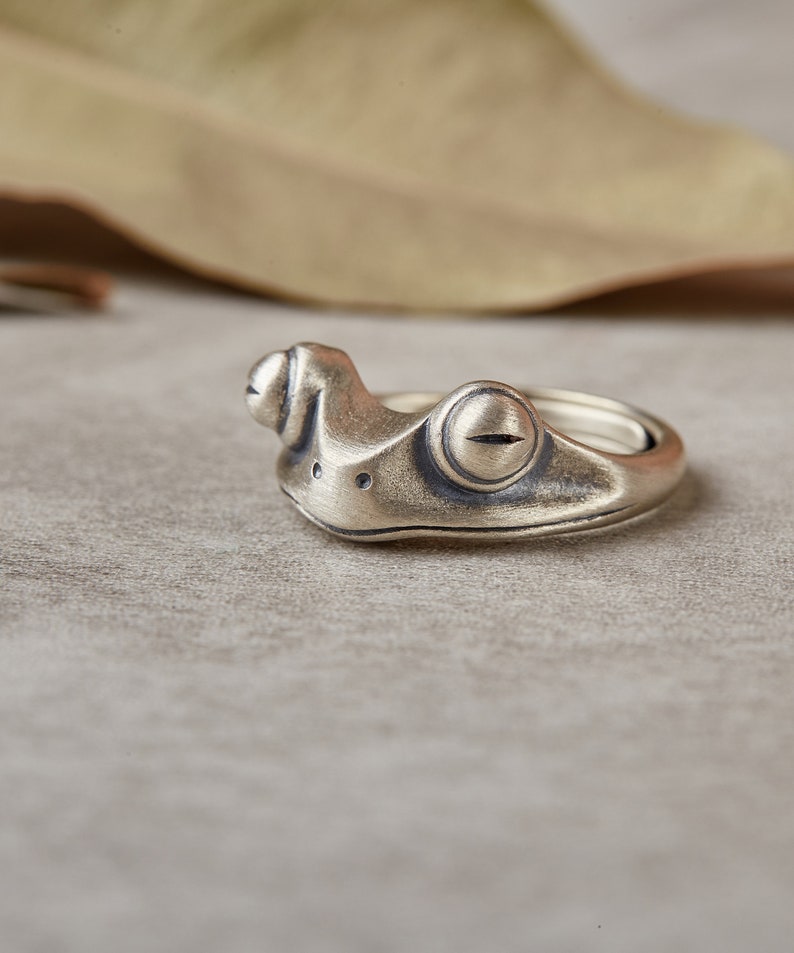 Frog Sterling Silver Ring Handmade/ Unique Men Women Solid Modern Anniversary Dainty Animal 925 Statement Silver Ring/Gifts for him or her image 6