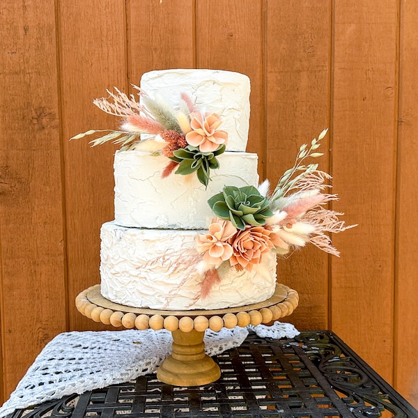 Boho cake flowers in peach, green and light terracotta, cake decoration for rustic summer or fall wedding, bridal or baby shower/birthday