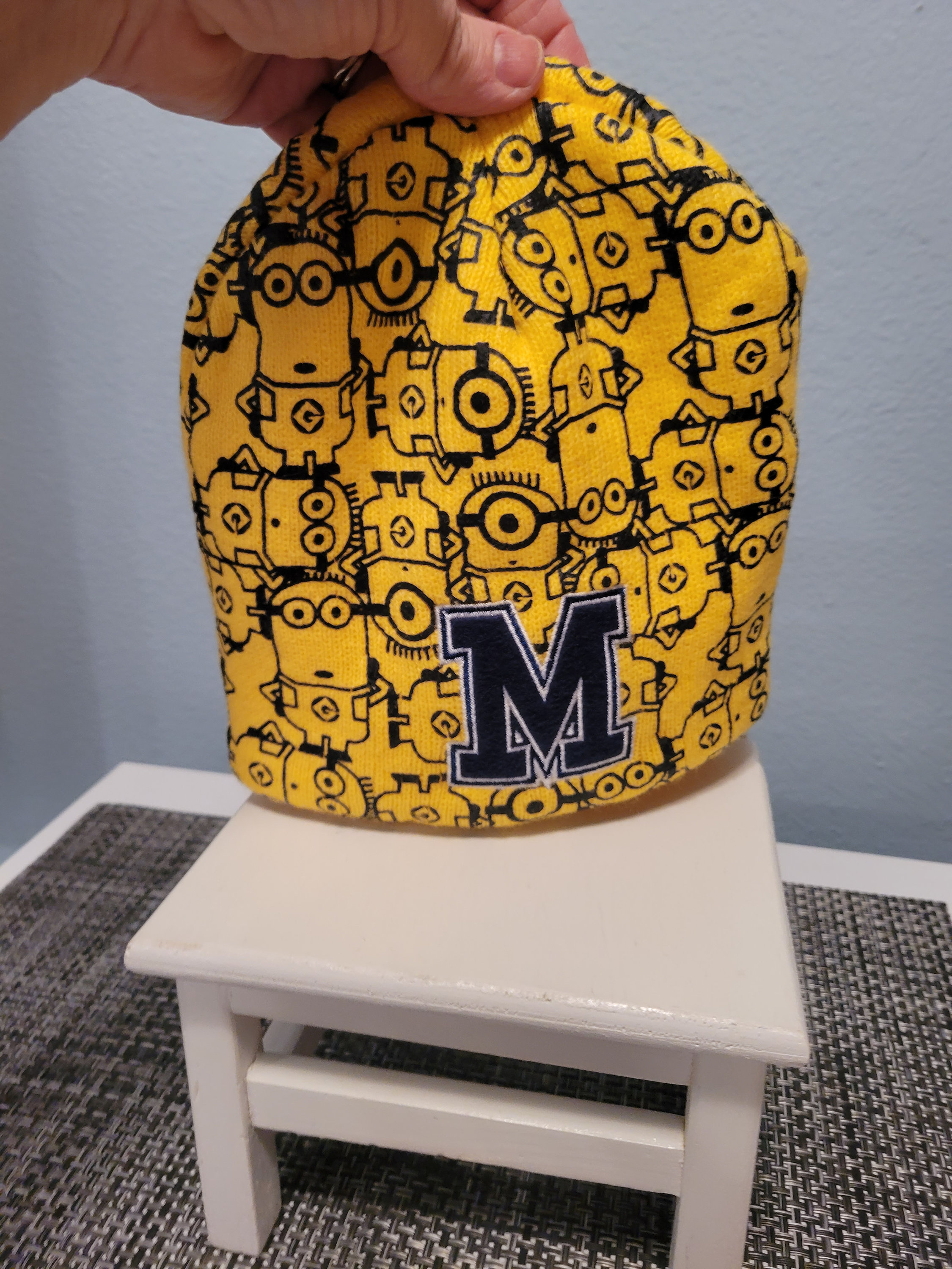 Minogen Cap Despicable Me2 Minions Stocking Cap Embroidered M