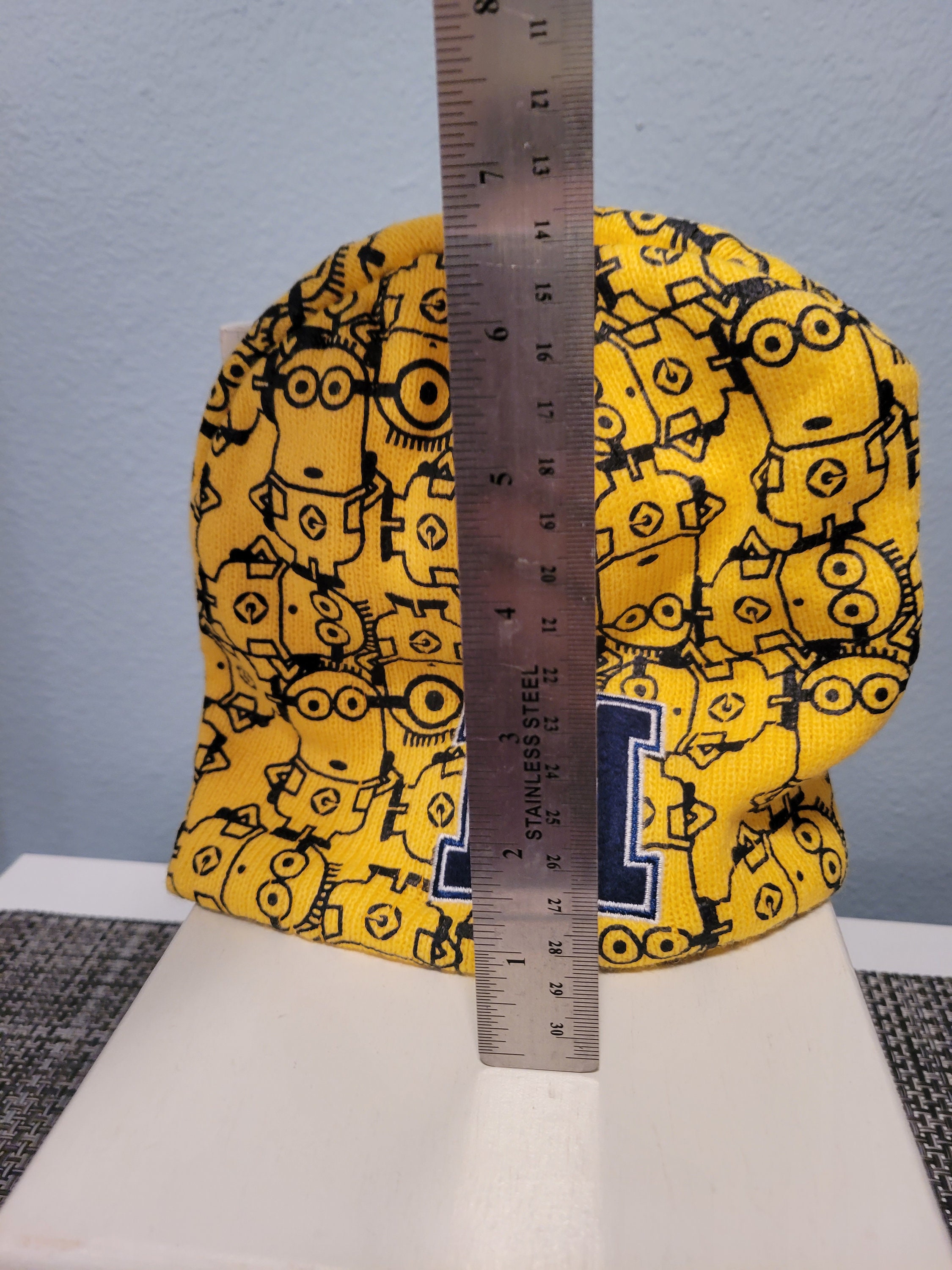 Minogen Cap Despicable Me2 Minions Stocking Cap Embroidered M