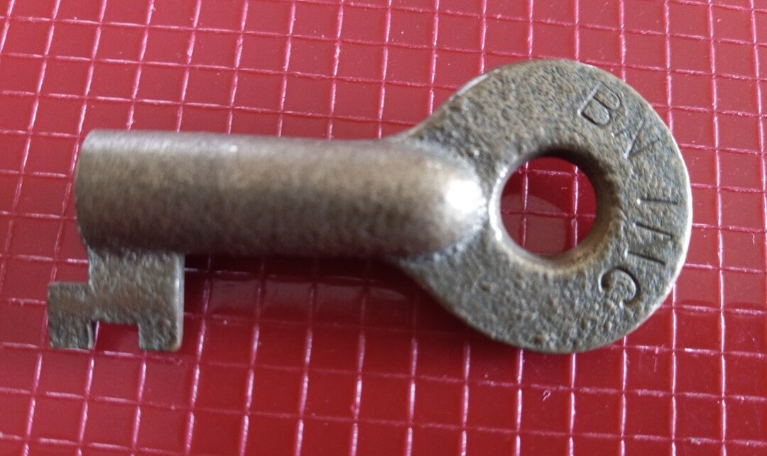 BN INC Brass Hollow Barrel Railroad Key ~ Free S/H #K54 - Etsy