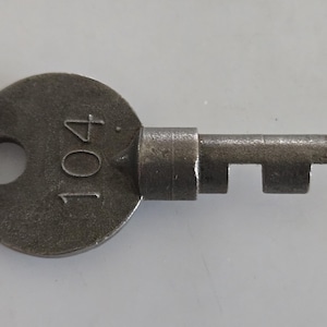 Sargent & Greenleaf 104 High Security Padlock Key ~ Free S/H #JM