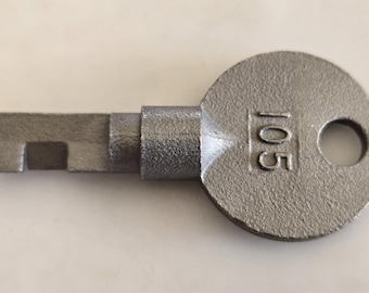 Sargent & Greenleaf 105 High Security Padlock Key ~ Free S/H # FRE