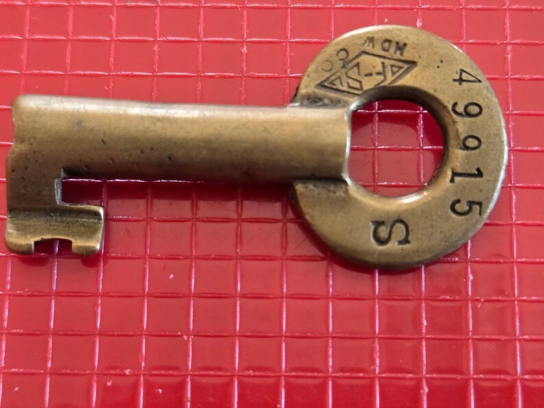 B&O RR CO Brass Hollow Barrel Railroad Key ~ Free S/H #RR1536 - Etsy