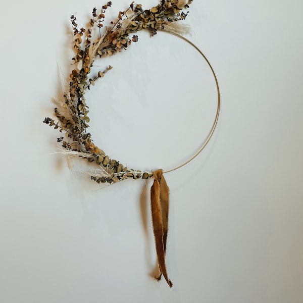 Dried floral boho hoop wreath