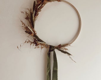 Boho spring dried floral wreath