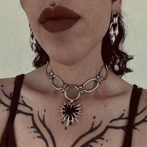 Spike chain necklace| gothic jewelry|  emo jewelry |  punk jewelry | grunge | Unique Jewelry | Silver heart necklace | Black heart necklace