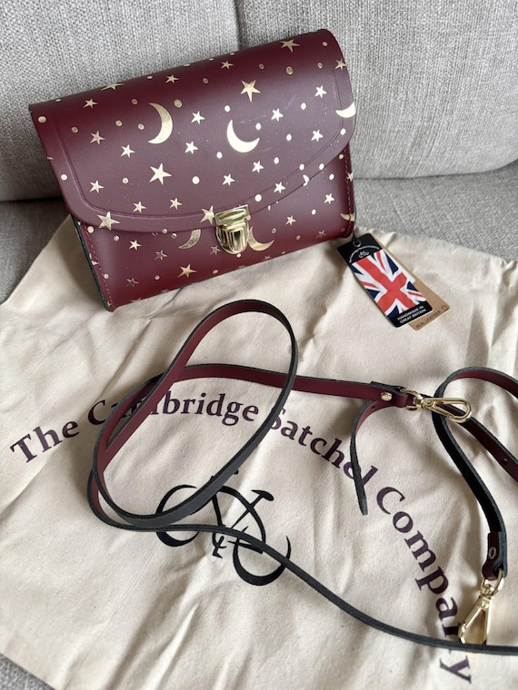 The Cambridge Satchel Company メッセンジャーBag NWT The Cambridge Satchel Company Traveller Small Oxblood