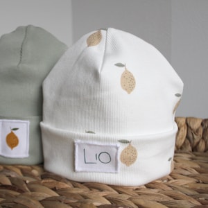 White beanie with lemons ribbed, hand-painted patch lemon, fruits, personalizable name, hat girl boy baby, newborn hat