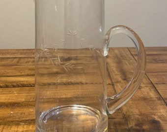 Vintage Clear Etched Glass Leaves Lines Pitcher Water Juice Tea Classy  Beauty