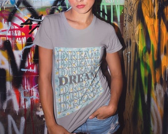 Abstract T-Shirt, Aesthetic Tee, Floral Tshirt, Minimalist Tshirt, Square Design Shirt, Boho T Shirt, Style Top, Stylish Tee, Gift for Her