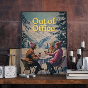 Arte mural de esquí, impresión vintage de invierno, póster de après ski, decoración de montaña nevada, estética viajera, arte divertido para la oficina, decoración de pared de cabaña acogedora