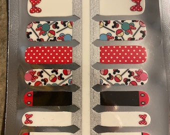 KIDS 100% Nail Polish Wraps: Candy Shop Mouse
