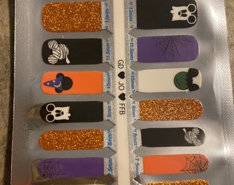 KIDS 100% Nail Wraps- Mickey Halloween Heads
