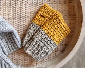 Gloves, Ladies Crochet Fingerless Mittens