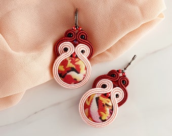 Recycled fabric earrings, Burgundy pink Soutache earrings, Eco friendly earrings, Button earrings dangly, Mismatched dangle earrings