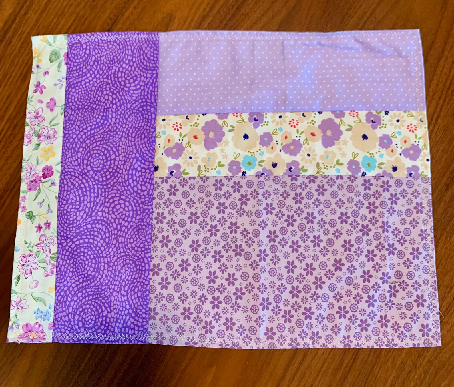 Farmhouse Cabin Table Placemats set of 2 in a Soft Lavender Design