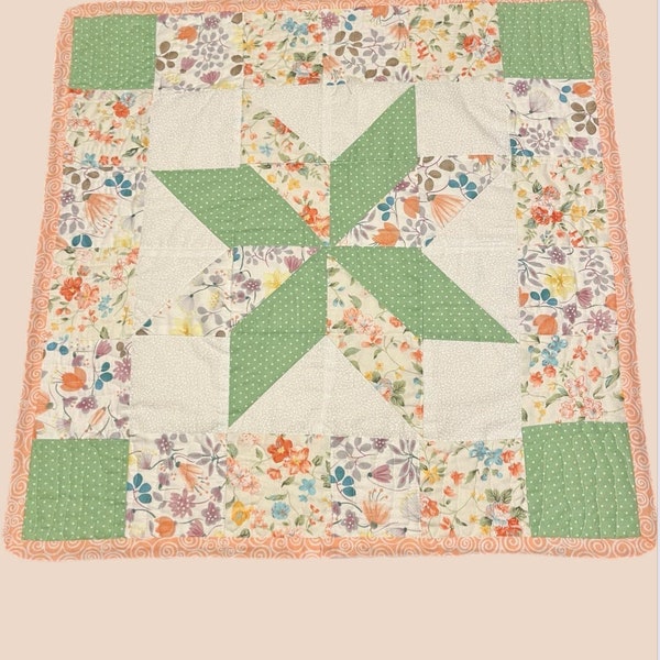 Lone Star mini baby quilt 100% cotton fabric in light colors perfect to cover the baby in their stroller when going out!