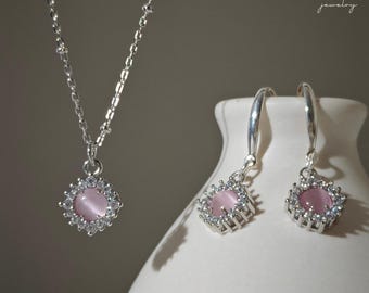 Vachana - Roselight Gleam Pink Opal Ohrringe und Kette (Sterling Silber 925)