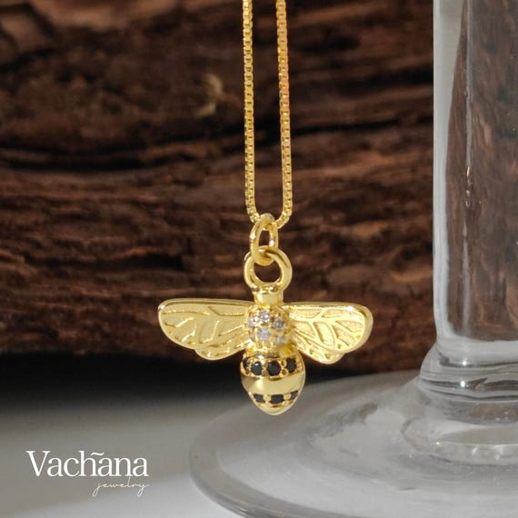 Queen Bee 925 Sterling Silver 18K Gold Plated Pendant Necklace