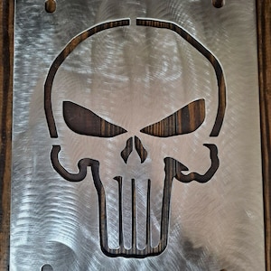 Spare tire delete plate fits: 06 07 08 09 2010 Hummer H3 Skull