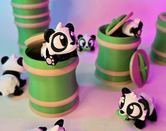 3D gedruckter Panda Pal mit Bambusrutsche - Fidget Schreibtisch Spielzeug