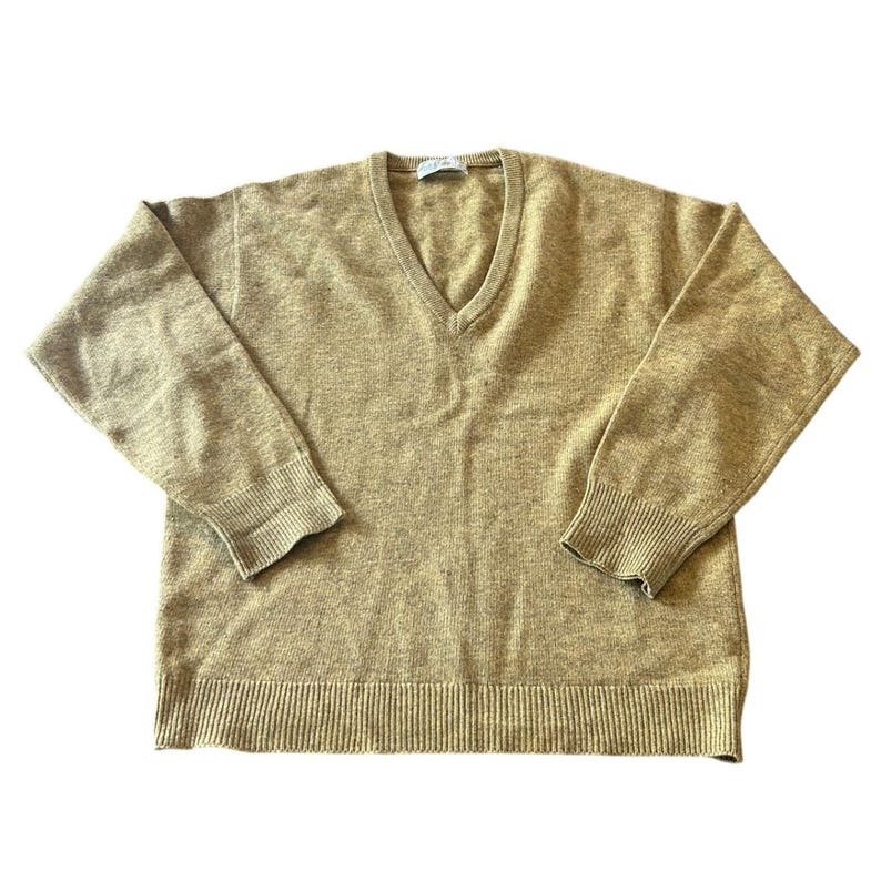 Vintage Lyle & Scott 100% Pure Cashmere V-Neck Sweater Scotland Size 38 Casual image 1