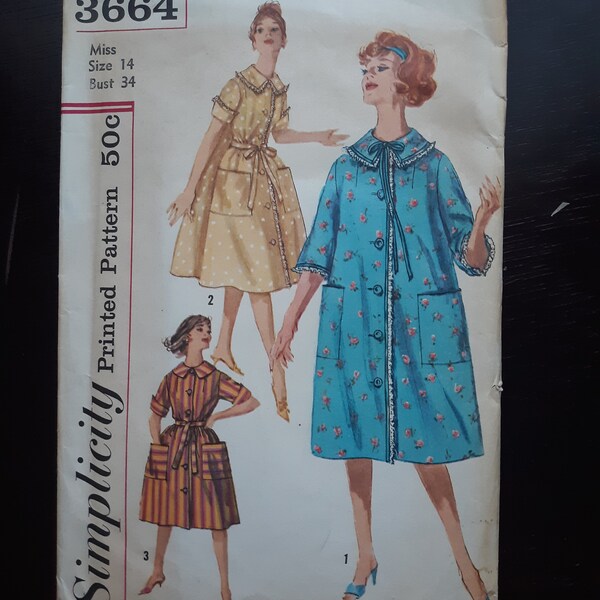 Simpicity 3664 vintage sewing pattern for housedress or housecoat, patch pockets, button front closure, bust 34, complete