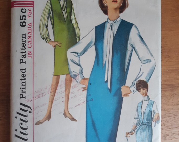 Simplicity 5482 Sewing Pattern for 1960s Mod Jumper and Long Sleeve ...