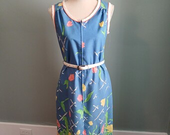 1960s casual summer sheath dress, border print, size Large