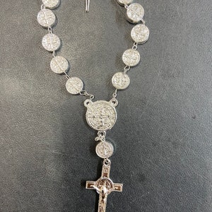pulsera decenario san benito colgante de san benito rosary bracelet san benito medalla St benedict charm