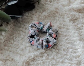 Nurse Scrunchie | Medium Scrunchie | Gift for Nurse | Medical Scrunchie