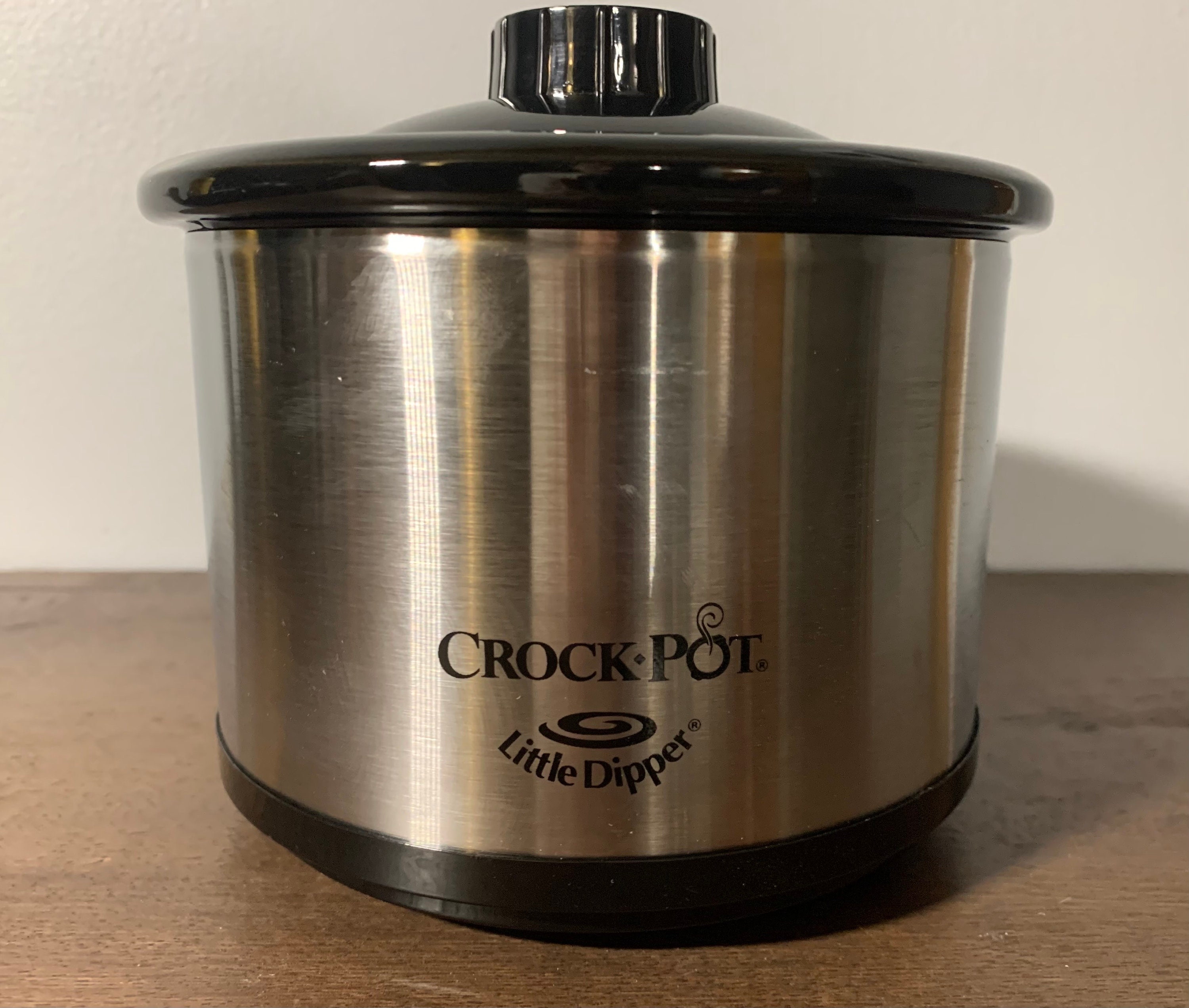 2 Crock-Pot Little Dipper Mini Slow Cooker Stainless White 32041 Dip Pot 1  Qt.