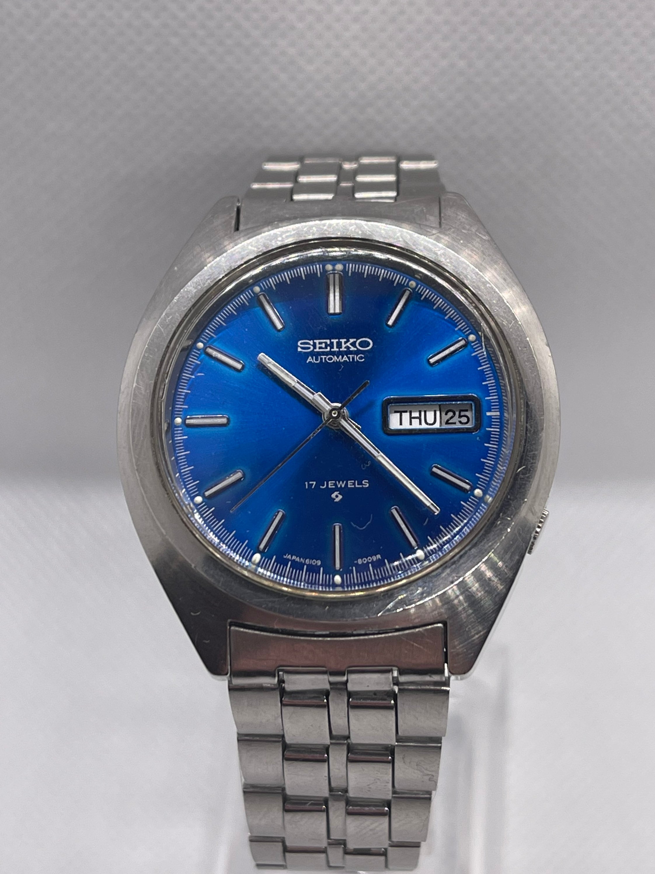 Vintage Seiko 6109-8009 Stainless Steel Watch With Beautiful - Etsy