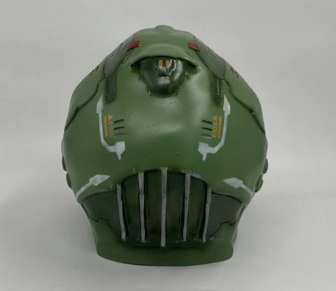 Doom Eternal　ヘルメット Amazon.co.jp: [Pluscraft] Doom Eternal コスプレ ヘルメット