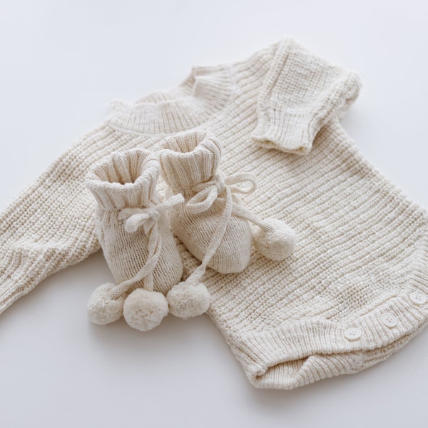 Chunky Knit Baby Announcement Bundle: Neutral Tone, Gender Neutral Baby Booty