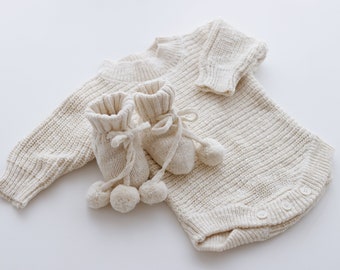 Chunky Knit Baby Announcement Bundle: Neutral Tone, Gender Neutral Baby Booty