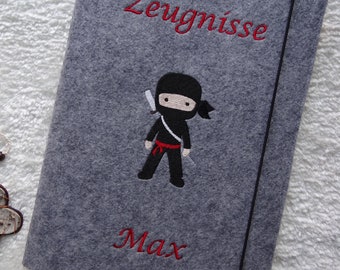 Personalized certificate folder "Ninja" made of felt including a display book with 20 transparent pockets