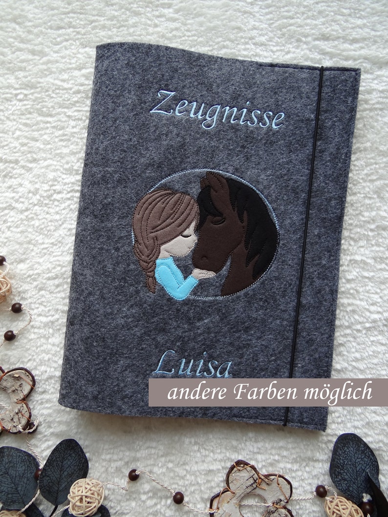 Personalized certificate folder Girl & Horse made of felt including display book with 20 transparent pockets image 1