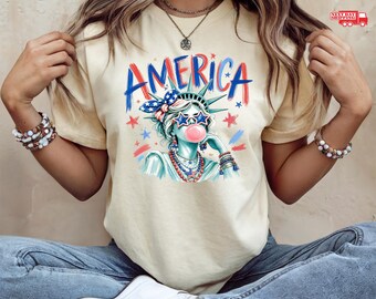 Bubble Gum Liberty Girl TShirt, Preppy America Shirt For Woman, 4th of July Tee For Girls