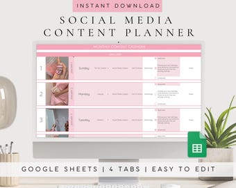 Puede incluir: Un monitor de computadora muestra un planificador de contenido de redes sociales rosa y blanco. La pantalla muestra un diseño de calendario mensual con secciones para ideas de contenido, hashtags y aprobaciones. El texto en la pantalla incluye "Descarga instantánea" y "Google Sheets | 4 pestañas | Fácil de editar."