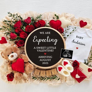 Valentine&#39;s Day Pregnancy Announcement Digital, Editable Template Social Media, February Pregnancy Reveal, Valentine&#39;s Baby Reveal