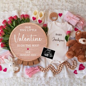 Valentine&#39;s Pregnancy Announcement Digital, Gender Neutral, Baby Announcement, Pregnancy Reveal, Valentine&#39;s Baby Reveal, Little Valentine