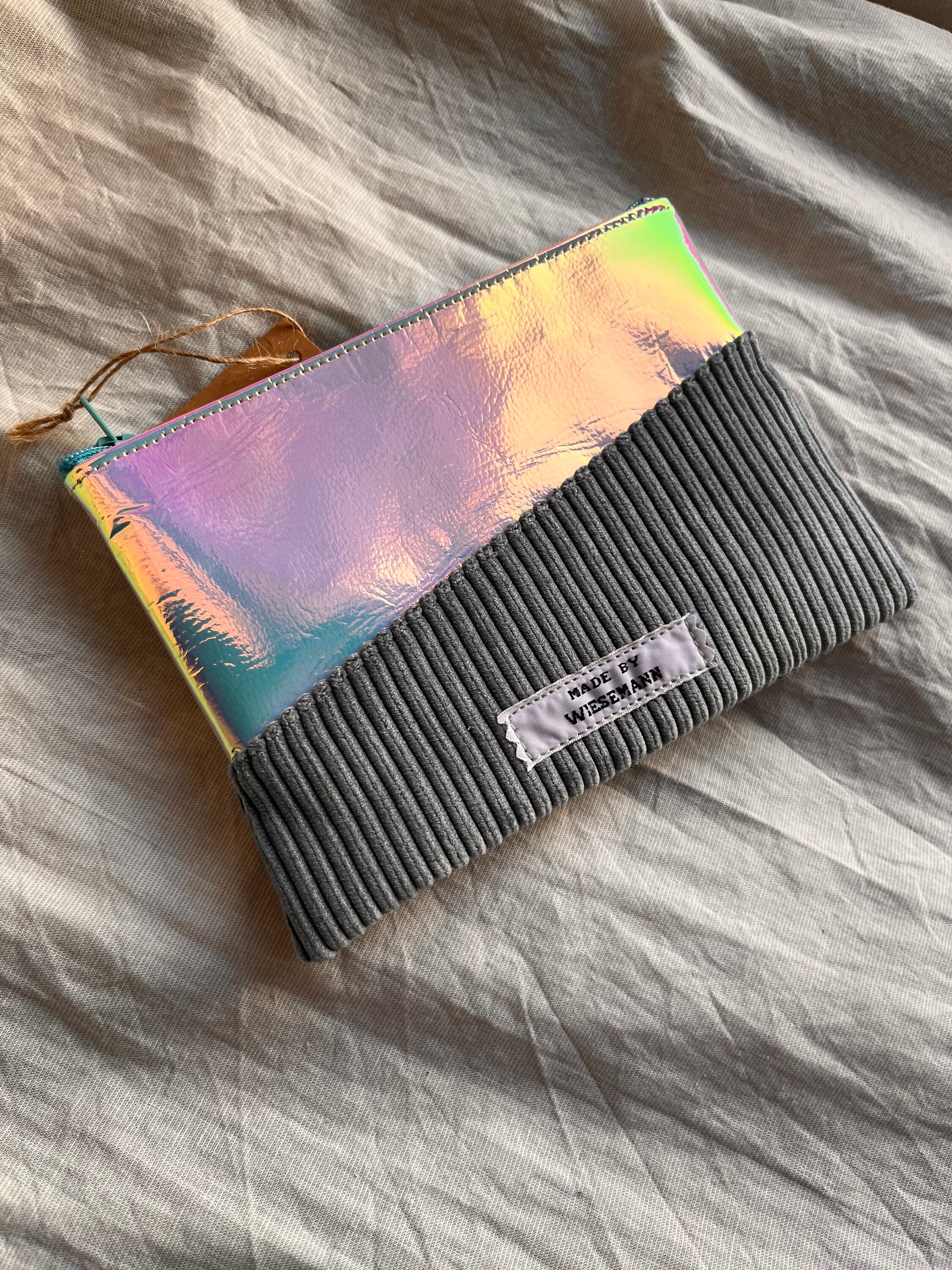 Holografische Make-up-Tasche Aus PU-Leder (lila) – Ca. 18 × 10,5 × 7,4 Cm, Wasserdicht, Mit Reißverschluss, Vielseitig Nutzbar